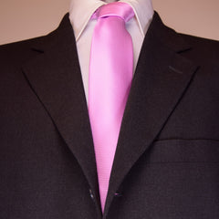 PINK NAILSHEAD