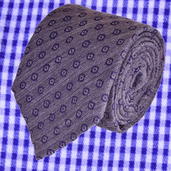 COLD PURPLE GEOMETRIC WOOL NECKTIE, HANDMADE IN ITALY, TWILL FABRIC - CRAVATTA FATTA A MANO IN ITALY VIOLA FREDDO, FANTASIE GEOMETRICHE, TESSUTO TWILL TIESHOPROMA 